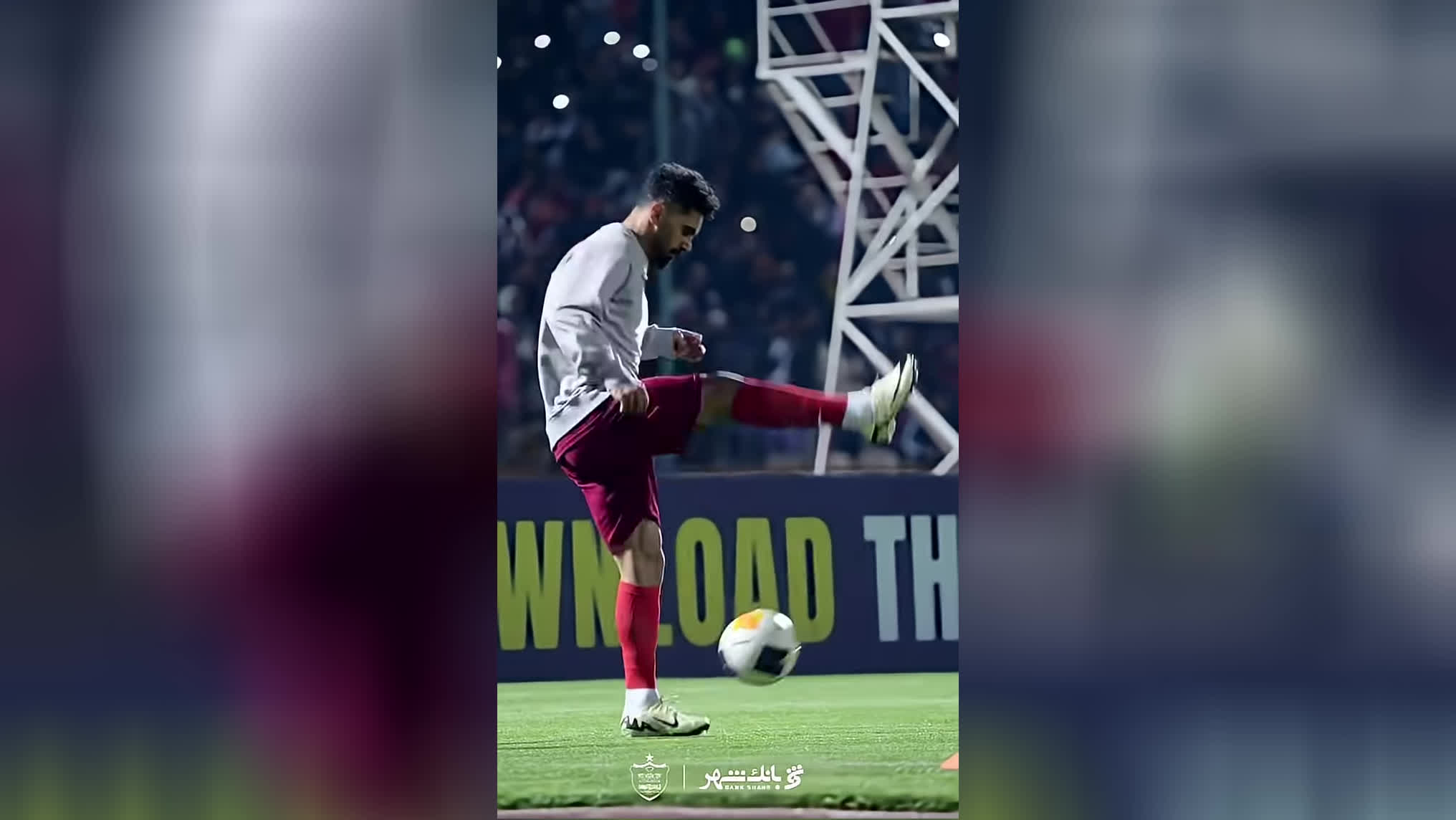 پوستر تمدید قرارداد کاپیتان در تلویزیون پرسپولیس