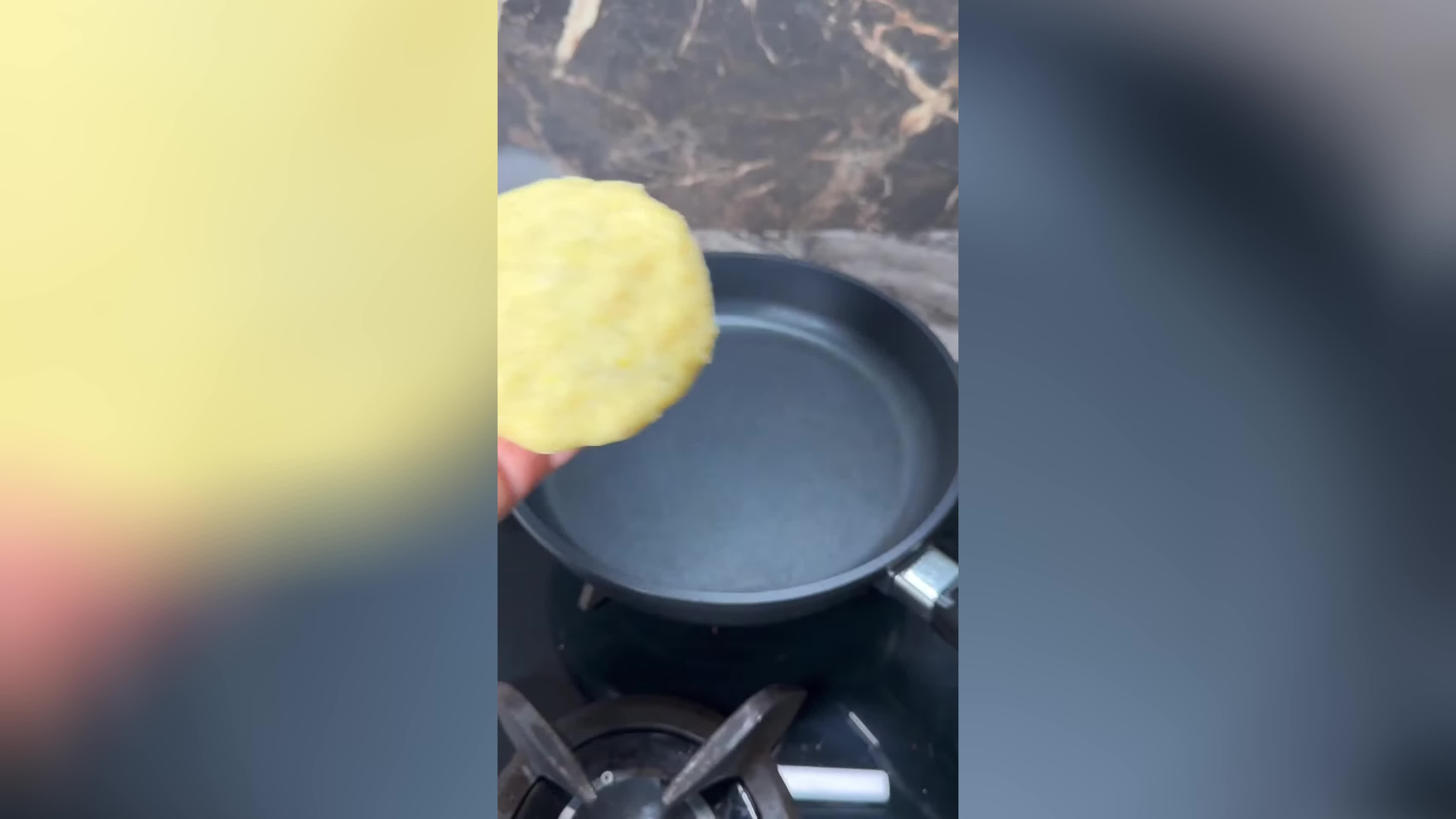 پوستر Potato chop