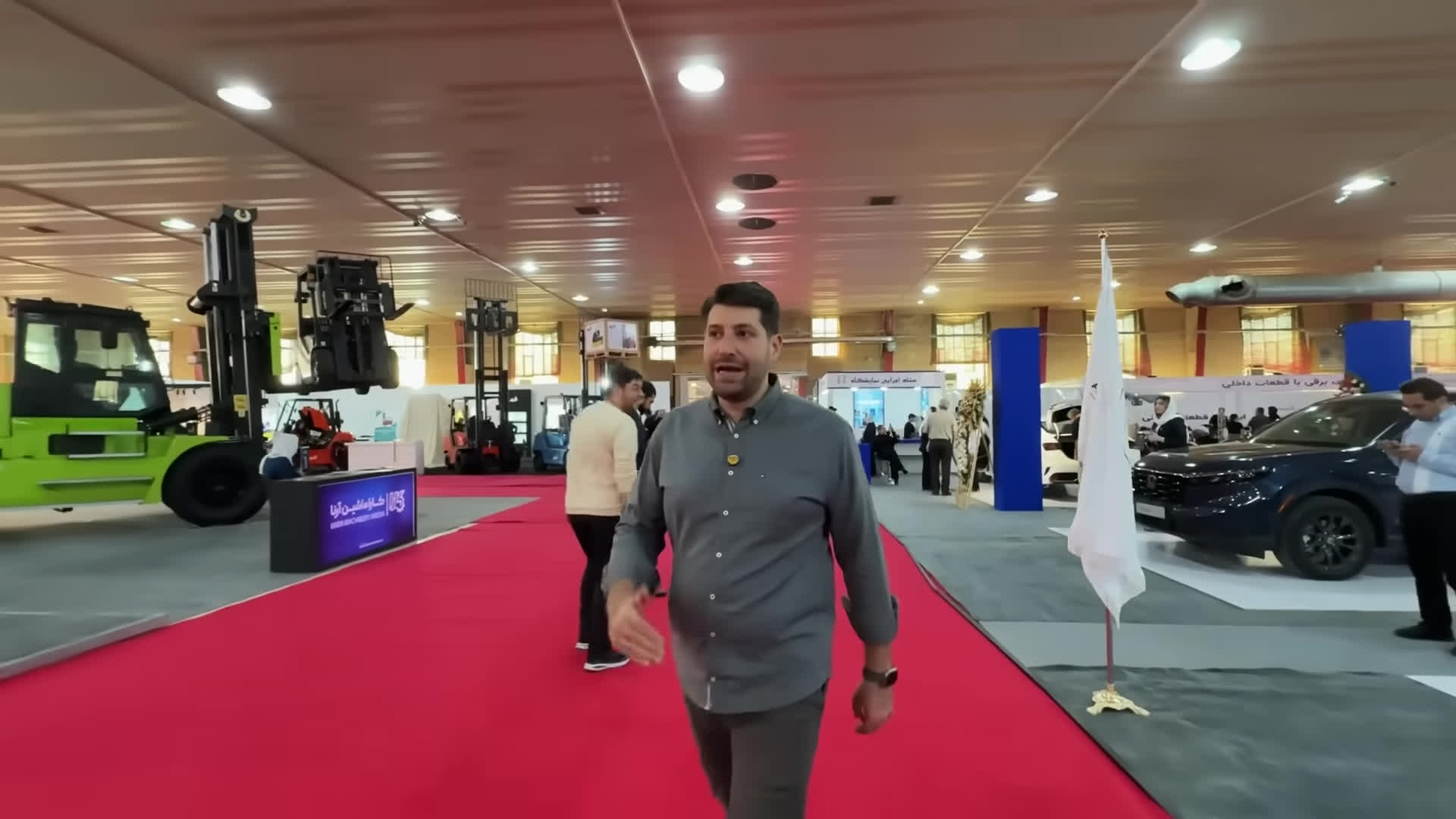 پوستر گزارش ویدیویی از 29امین نمایشگاه خودرو تبریز در سال 1404