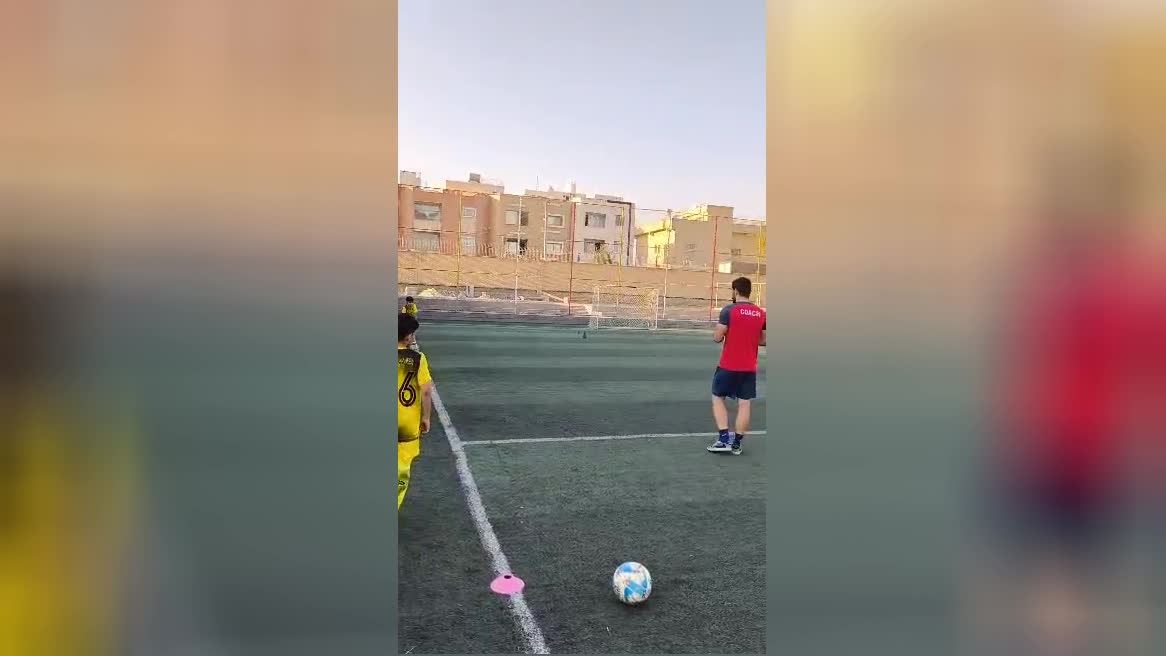 پوستر آکادمی فوتبال اصفهان